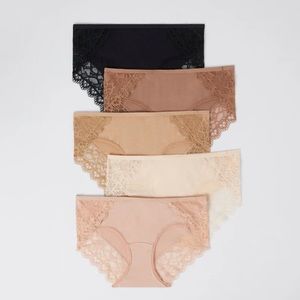 SOMA Intimates • 5 Pack Hipster Panties• NWT